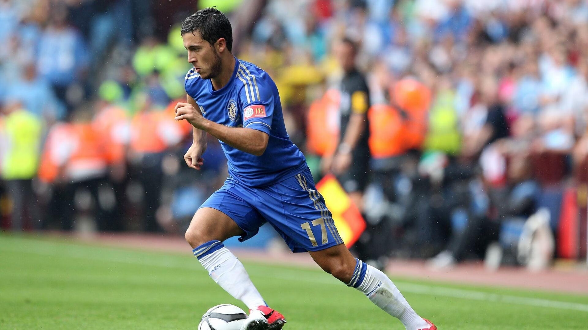 《虚拟比赛新体验：融合增强现实技术的电竞未来》，虚拟化电子竞技哪些